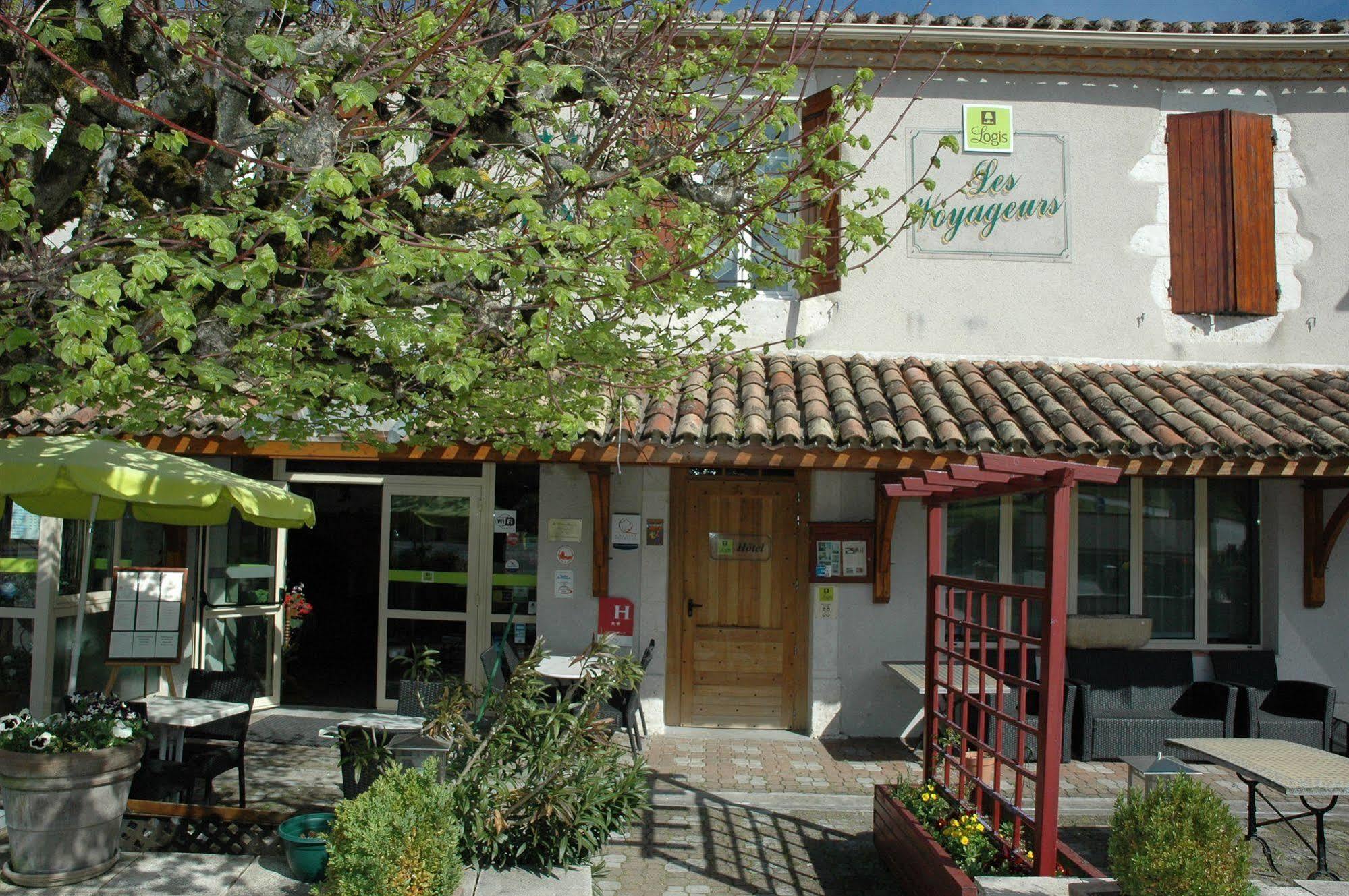 Logis Hotels - Hotel Et Restaurant Les Voyageurs Tournon-dʼAgenais Exterior foto